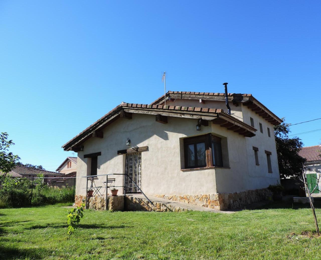 בית הארחה Saldana de Ayllon 	La Casa Del Cartero Pablo מראה חיצוני תמונה