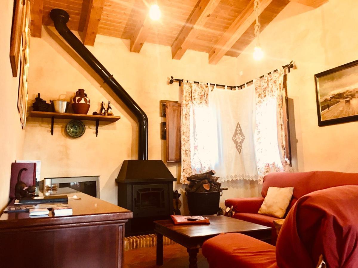 בית הארחה Saldana de Ayllon 	La Casa Del Cartero Pablo מראה חיצוני תמונה