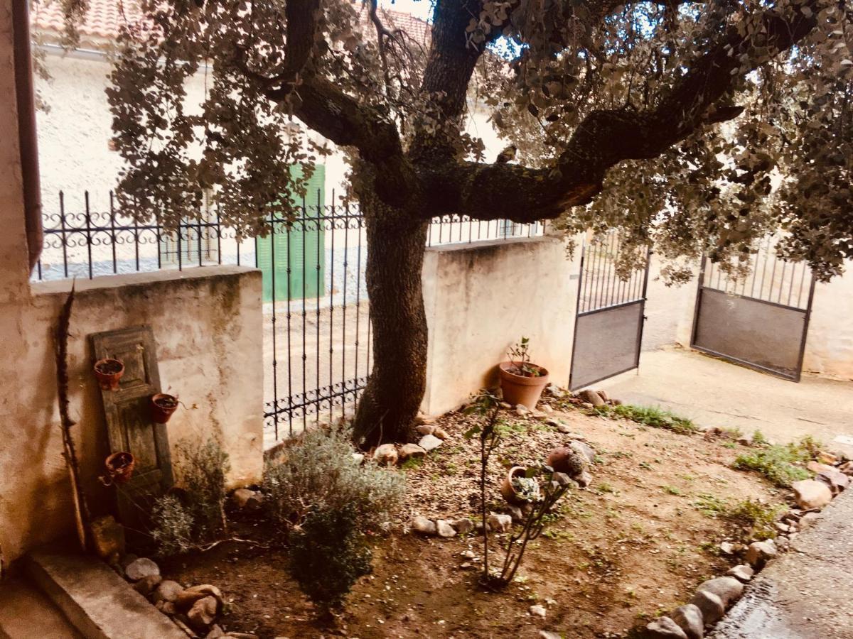 בית הארחה Saldana de Ayllon 	La Casa Del Cartero Pablo מראה חיצוני תמונה